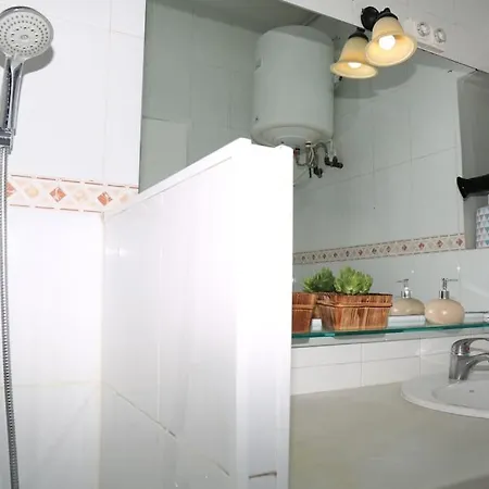 One Bedroom In Eixample ! شقة برشلونة