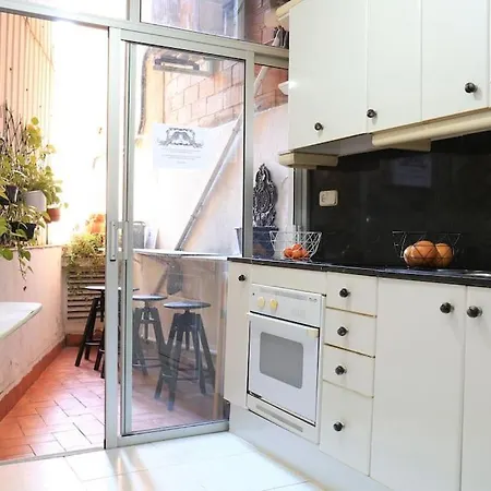 One Bedroom In Eixample ! Barcelona